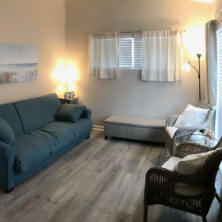 Salty Serenity Duplex Cocoa Beach Esterno foto